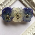ビオラの押し花バレッタ