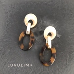 anneaux べっこうのダブルリングピアス 金属アレルギー対応