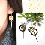 300円☆べっ甲(リング琥珀)☆スティックのピアス/イヤリング