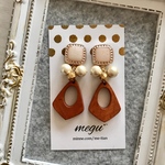 レトロボタン✱ウッドパーツピアス