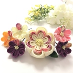 《クリーム色》ぷっくりお花の髪飾りセット★つまみ細工☆七五三☆成人式☆卒業式