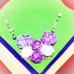 つまみ細工 正絹羽二重 薔薇のネックレス