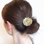 BIG shiny gold flowerヘアゴム