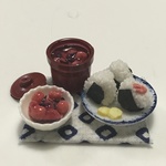 hand made ミニチュア ドールハウス おばちゃんの梅干しおにぎり