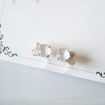 candy～スワロフスキーパウダーグレーのイヤリング 