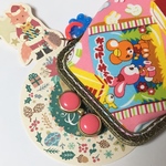 駄菓子パッケージ柄☆彡8.5cm縦長がま口ポーチ★ピンク