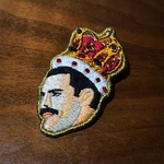 queen Freddie ブローチ