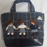 ☆☆r様専用☆☆制服女の子チェックトートバッグ