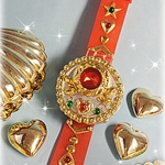 敵と戦え☆真っ赤な魔女っ子変身ブレス！