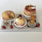 hand made ミニチュア ドールハウス  ミルクレープ セット