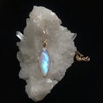ご予約品♡ ムーンライトドリーム〜 14kgf ～ レインボームーンストーン・マーキスカット wire wrapped gem ～ペンダントトップのみ