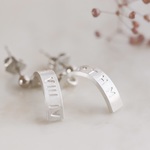 4ｍｍ幅名入れ刻印イニシャルピアス(イヤリング)