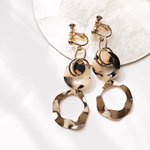 ベッコウ トリプルフープピアス/イヤリング