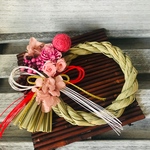 ♡新作♡花飾り☆　謹賀新年　正月飾り　しめ縄　注連縄　お飾り　お正月お飾り　しめなわ　プリザーブドフラワー 正月飾り