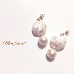 ホワイトモザイクシェルピアス