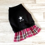お値打ち品 犬服 星柄プリントチェックスカートワンピースMサイズ