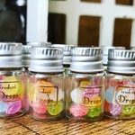 イロドリドロップスの小瓶