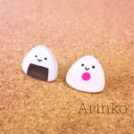 コロコロおにぎりピアス