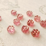 冬に彩り〜ピンクの花〜　チェコビーズ　7mm 12個
