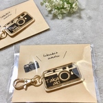  木ーホルダー＊カメラ＊名入れ＊木製キーリング 