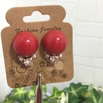 ビジュー付き赤カボション♡ピアス