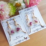 くるりん。揺れるお花のピアス・イヤリング