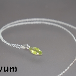 ペリドットのネックレス