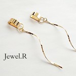 イヤリング・ピアスシンプルなゴールド大人のツイストシンプルイヤリング・シンプルピアス【イヤリング・ピアス】