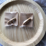【陶土】バゲット　フランスパン　ブローチ