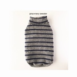 gray×navyノースリーブセーター