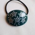 青緑釉薬に銀ラメお花風模様のヘアゴム