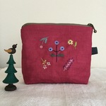 花の刺繍ポーチ（チェリーピンク）