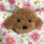 毛糸のぽんぽん トイプードルキーホルダー ・（純毛茶色・サイズ小）
