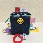 優しいカシャカシャ★布おもちゃ★サイコロボール