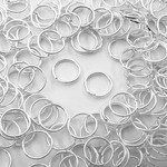 送料無料　丸カン　シルバー　7mm　200個　白銀　マルカン　アクセサリーパーツ　金具　手芸用　ハンドメイドパーツ　AP0993
