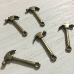 工具 ハンマー チャーム GD 8個セット