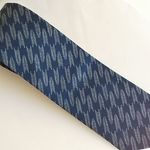 メンズ　ネクタイ　矢がすり模様