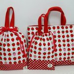 レッスンバッグ3点セット　◎いちご・しろ◎　レッスンバッグ　上履き入れ　お着替え袋