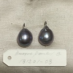天然バロック真珠のソリティアピアス