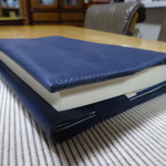 108note様ご予約品です、他の方のご購入はお控え下さい。単行本用革のブックカバー　　