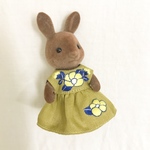 シルバニアファミリーツバキ刺繍ワンピース