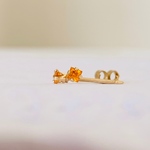 ✳︎極小✳︎14kgf✳︎マンダリンガーネットの一粒ピアス