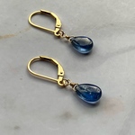 カイヤナイト フレンチフックピアス