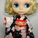 ブライス 着物 リカちゃん 着物 振袖 黒 雪輪