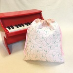 体操着袋・ちょうちょ（ベビーピンク）・キルティング・刺繍・ミナペルホネン風・入園入学