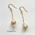 アシンメトリー☆ゴールド×コットンパールのチェーンピアス・イヤリング