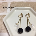 スズランのイヤリング