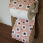 【✧new✧】トイレットペーパーホルダー [北欧花＊薄紅梅色]