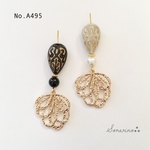 No.A495 上品に揺れる❁⃘ ドイツビーズ×フラワーピアス / イヤリング