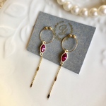 シンプル&上品♡流れるチェーンとスワロフスキーのフープイヤリング(フィッシャー)